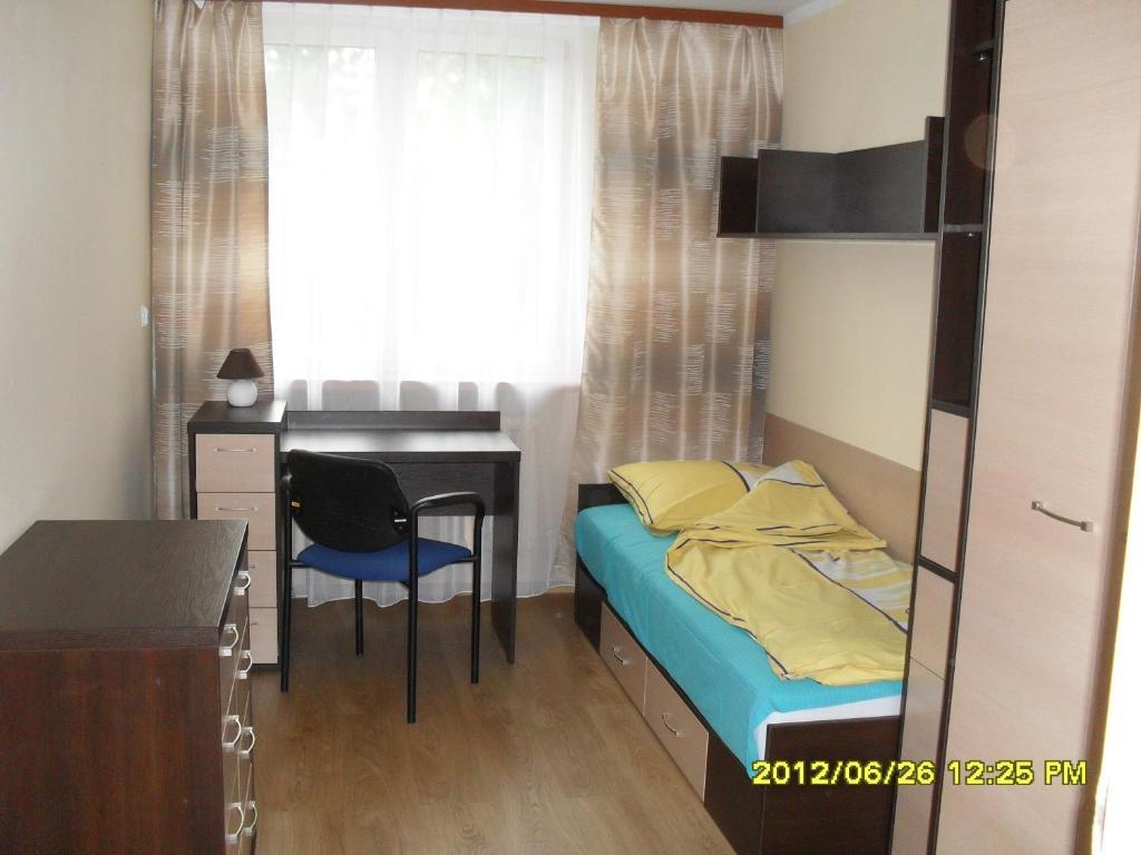 Dom Studencki Atol Hostel Krakow Room photo