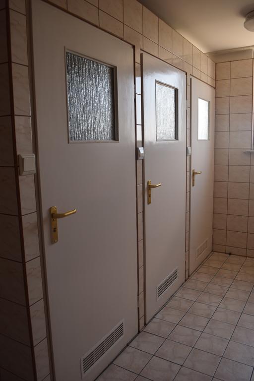 Dom Studencki Atol Hostel Krakow Exterior photo